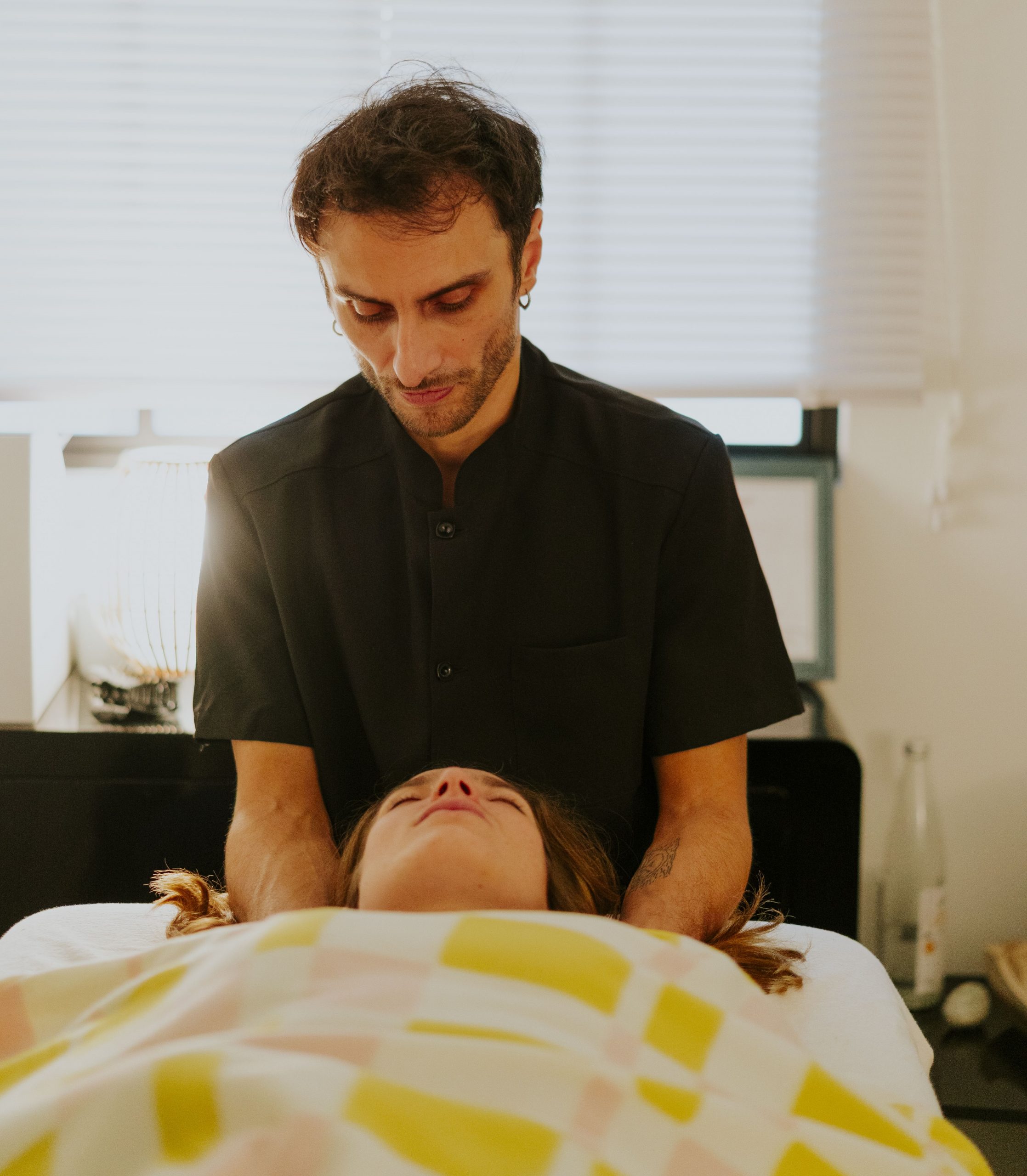 douleurs chroniques, gestion et apaisement du stress, traitement insomnies, soins de support cancers